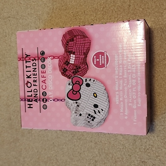 Hello Kitty Disco Decor - Picture 2 of 2